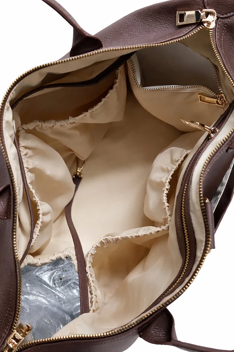 Intérieur organisé du sac ALBA brun